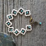 Howlite Flower Bracelet