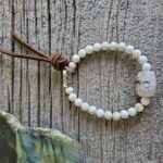 Crackle Agate and Howlite Suede Stretch Bracelet