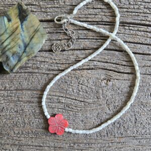 Mother of Pearl Hibiscus Necklace