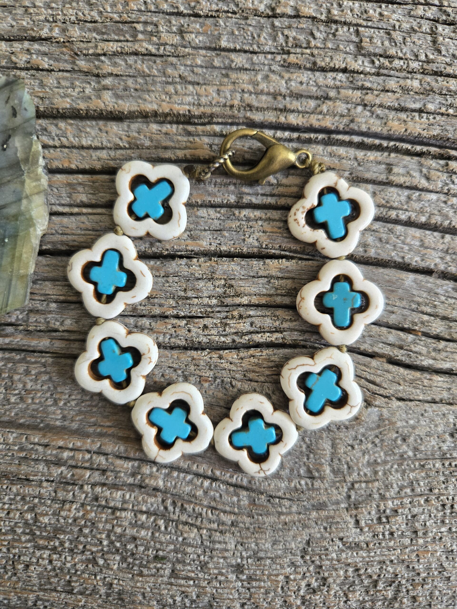 Knotted Howlite Cross Bracelet